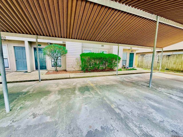 955 Ridgepoint Ct, Baton Rouge, LA 70810