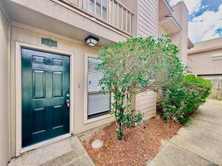 955 Ridgepoint Ct, Baton Rouge, LA 70810