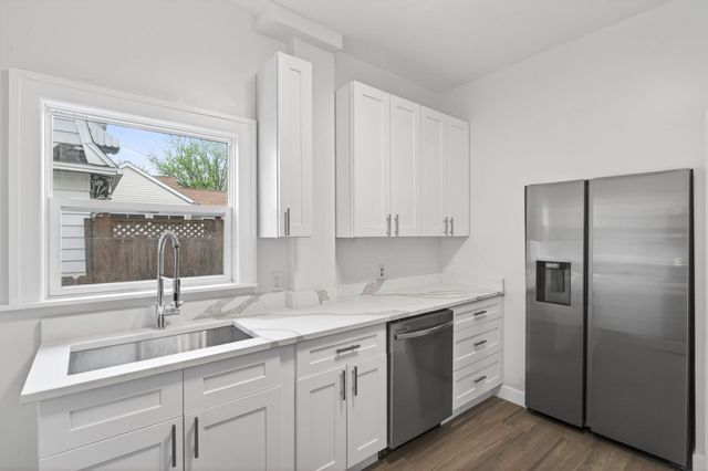 4043 Madison Street NE, Columbia Heights, MN 55421
