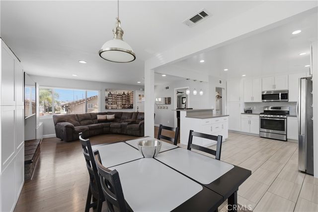 14302 Ostend, La Mirada, CA 90638