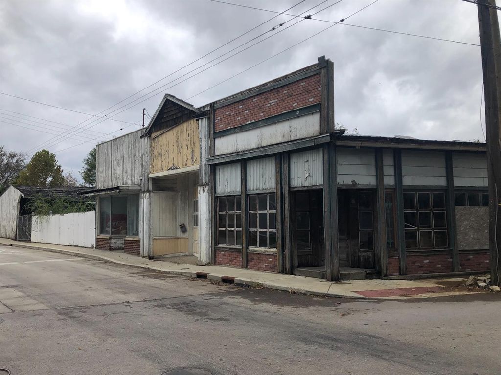 106 Oddville Avenue, Cynthiana, KY 41031