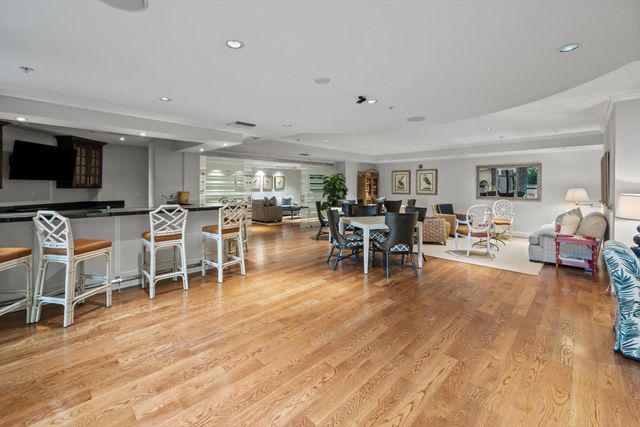 801 S Olive Avenue 615, West Palm Beach, FL 33401