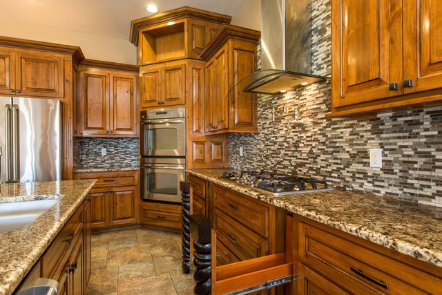 1202 Gabaldon Road NW, Albuquerque, NM 87104