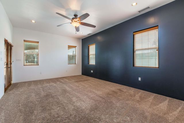 1202 Gabaldon Road NW, Albuquerque, NM 87104