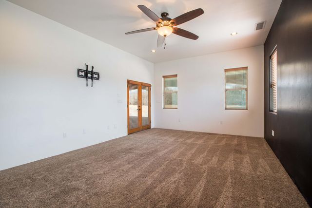 1202 Gabaldon Road NW, Albuquerque, NM 87104