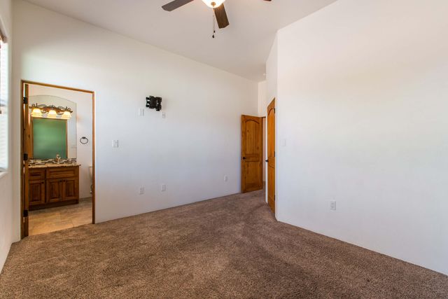 1202 Gabaldon Road NW, Albuquerque, NM 87104