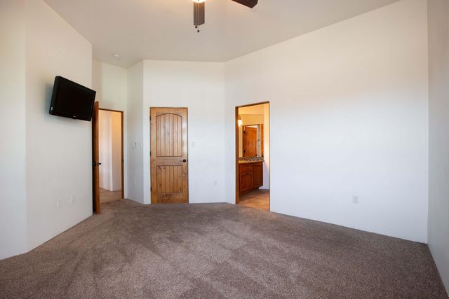 1202 Gabaldon Road NW, Albuquerque, NM 87104