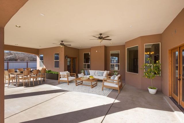 1202 Gabaldon Road NW, Albuquerque, NM 87104