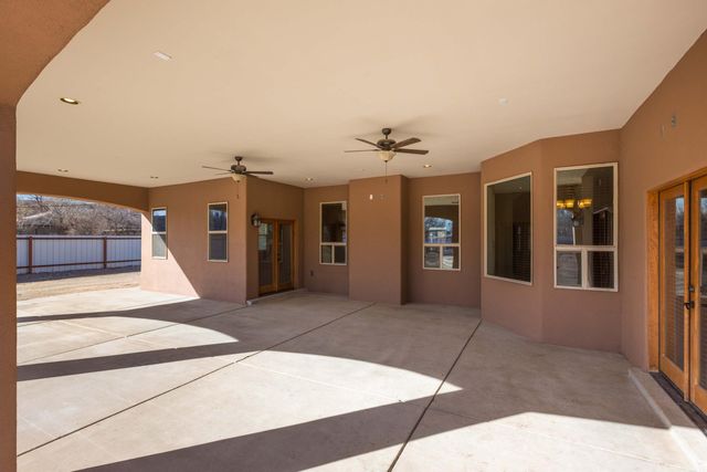 1202 Gabaldon Road NW, Albuquerque, NM 87104