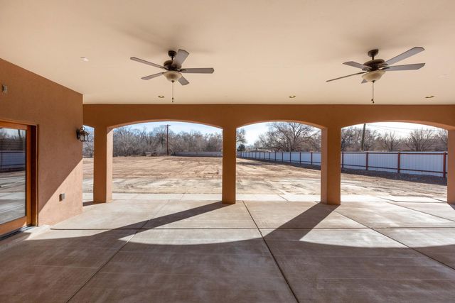 1202 Gabaldon Road NW, Albuquerque, NM 87104