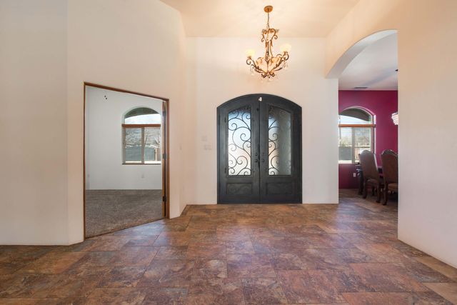 1202 Gabaldon Road NW, Albuquerque, NM 87104