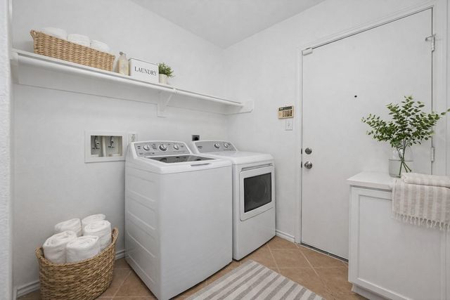 15619 Winding Valley Drive, Houston, TX 77095