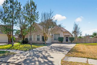 15619 Winding Valley Drive, Houston, TX 77095