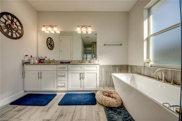 1448 SW 1st ST, Cape Coral, FL 33991