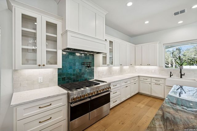 7006 Bluff Run, San Antonio, TX 78257