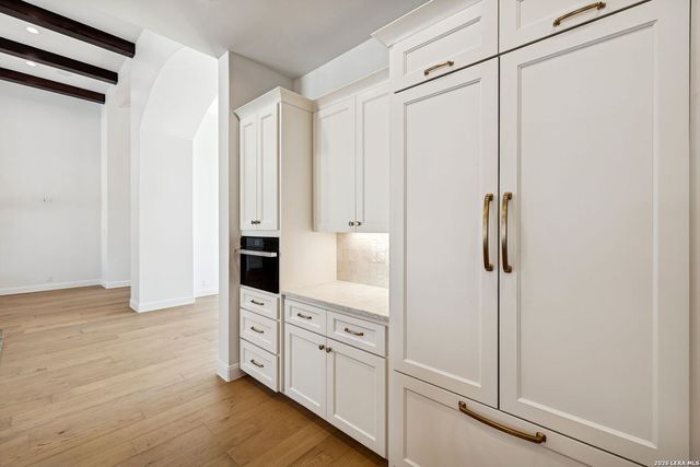 7006 Bluff Run, San Antonio, TX 78257