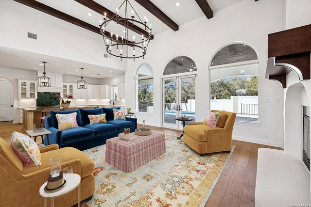 7006 Bluff Run, San Antonio, TX 78257