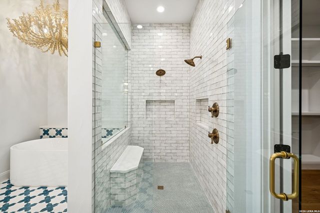 7006 Bluff Run, San Antonio, TX 78257