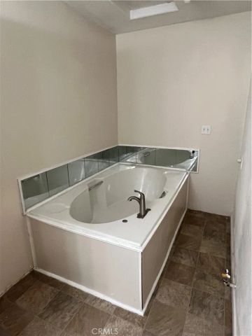 5607 Jones Avenue, Clearlake, CA 95422