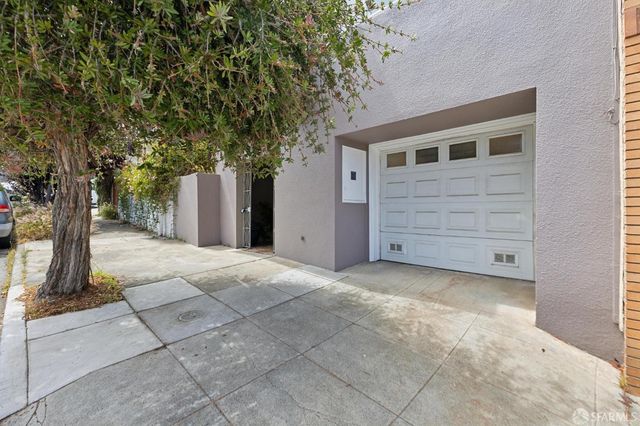 208 Harkness Avenue, San Francisco, CA 94134