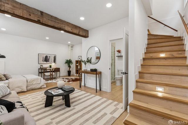 208 Harkness Avenue, San Francisco, CA 94134