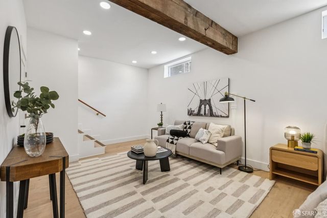 208 Harkness Avenue, San Francisco, CA 94134