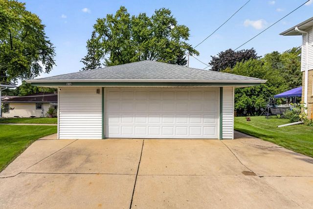 916 Jefferson STREET, West Bend, WI 53090