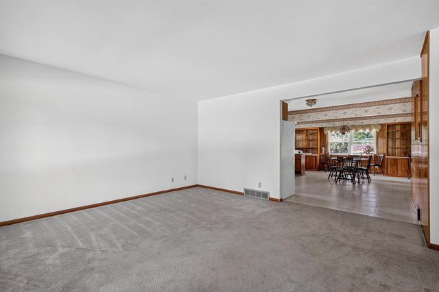 916 Jefferson STREET, West Bend, WI 53090