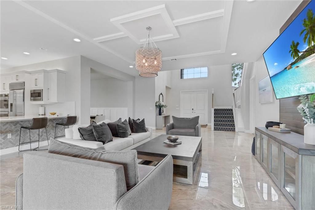4541 Azalea DR, NAPLES, FL 34119 — photo 3