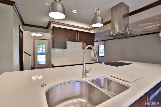 703 Peachtree Trail, Collinsville, IL 62234