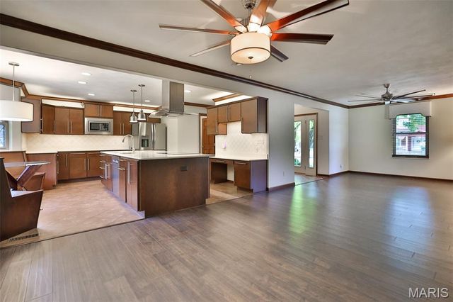 703 Peachtree Trail, Collinsville, IL 62234
