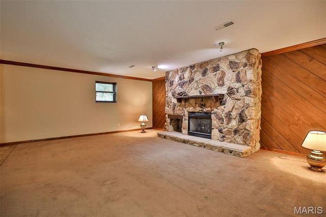 703 Peachtree Trail, Collinsville, IL 62234