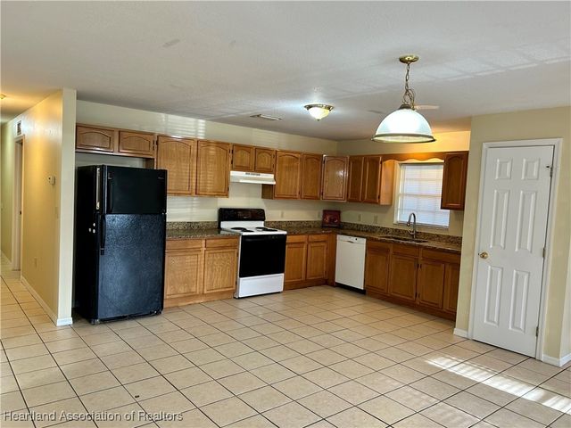 209 N 1st Avenue, Wauchula, FL 33873