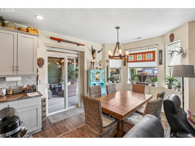 1641 Nw JEFFREY Ct, Mc Minnville, OR 97128