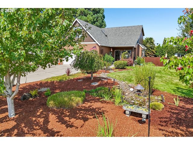 1641 Nw JEFFREY Ct, Mc Minnville, OR 97128