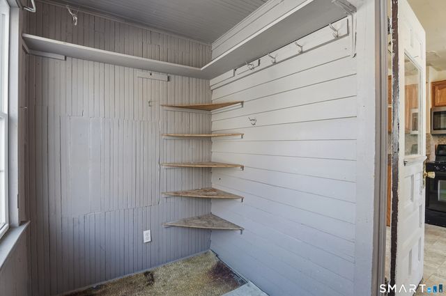 59 Walnut Street, Southington, CT 06489