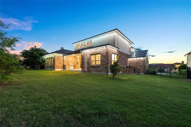 312 Bisset CT, Austin, TX 78738