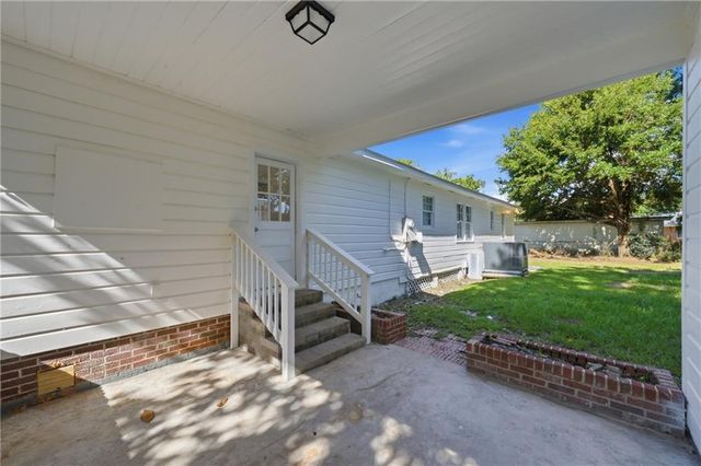 318 Sutherland Drive, Chickasaw, AL 36611