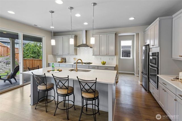2424 NE Redford Street, Poulsbo, WA 98370