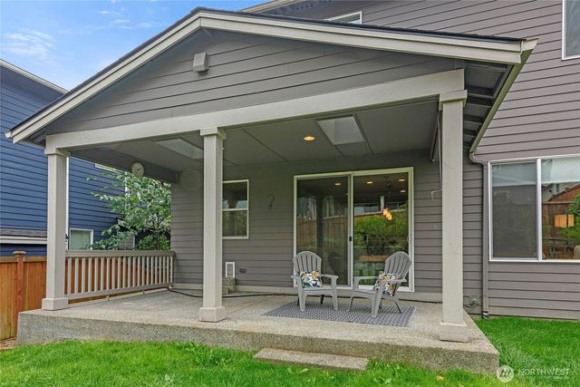 2424 NE Redford Street, Poulsbo, WA 98370