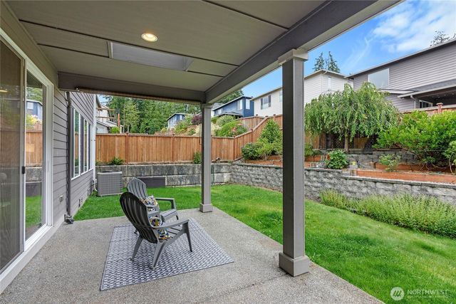 2424 NE Redford Street, Poulsbo, WA 98370