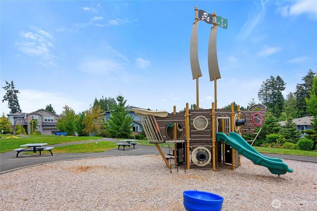 2424 NE Redford Street, Poulsbo, WA 98370