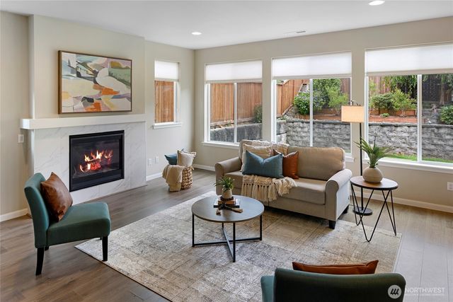 2424 NE Redford Street, Poulsbo, WA 98370