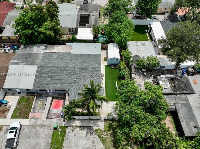 3728 NW 213th St, Miami Gardens, FL 33055