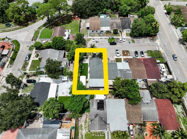 3728 NW 213th St, Miami Gardens, FL 33055