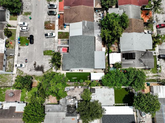 3728 NW 213th St, Miami Gardens, FL 33055