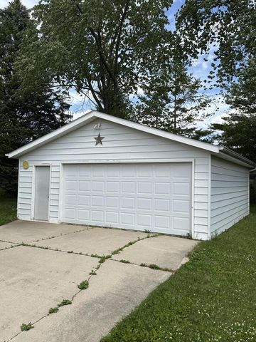 822 Bel Ric DRIVE, Kewaskum, WI 53040