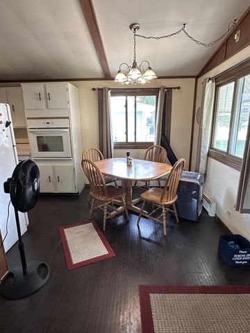 822 Bel Ric DRIVE, Kewaskum, WI 53040