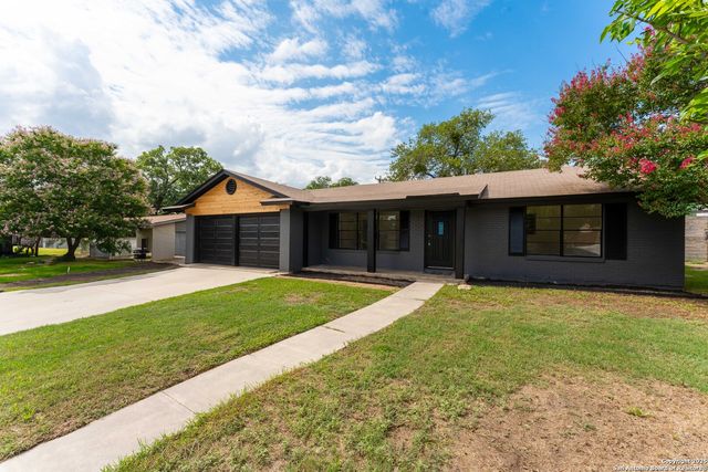 4407 Bikini Dr, San Antonio, TX 78218