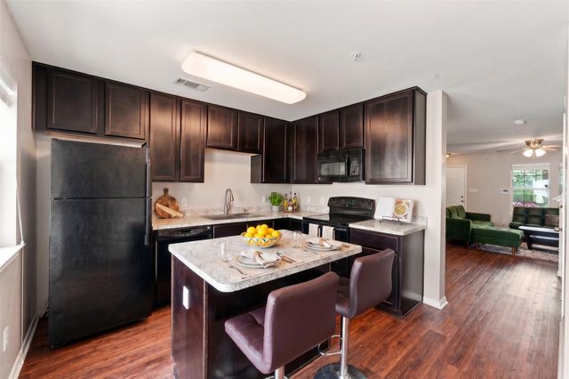 401 Buttercup Creek BLVD 504, Cedar Park, TX 78613